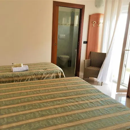 Linda - Family - Nuova Costruzione Antisismica Hotel