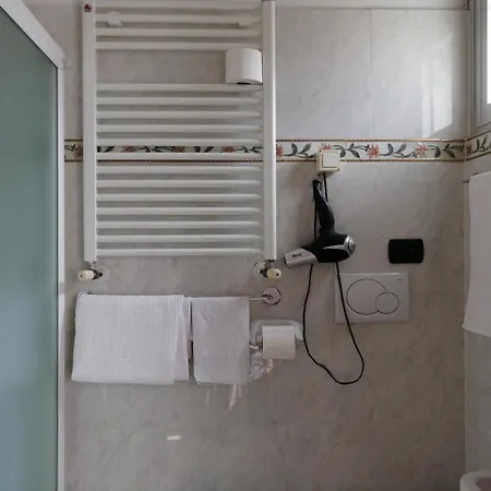 Hotell Linda - Family - Nuova Costruzione Antisismica Riccione
