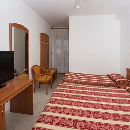 Hotell Linda - Family - Nuova Costruzione Antisismica