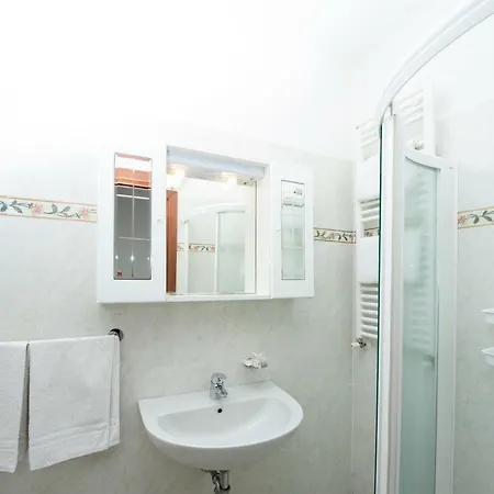 Linda - Family - Nuova Costruzione Antisismica Hotell